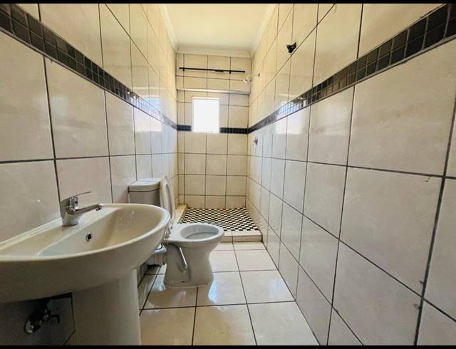 0 BEDROOM PROPERTY TO RENT IN KEMPTON PARK EXT 02